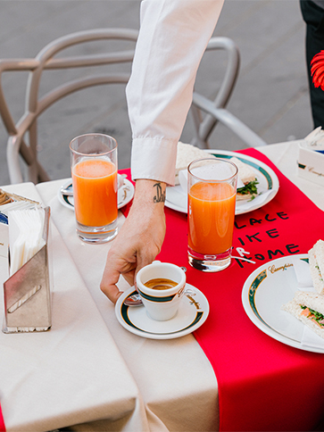 Roma Opening Maxandco Carousel Desktop(4) MAX&Co.